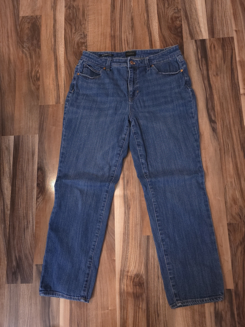 Talbots Women’s Size 10P Petite Straight Leg Jeans Medium Wash Classic Denim